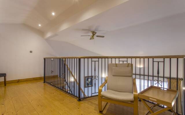 The Balinteer Loft Self Catering