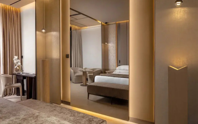 Amathus Residences