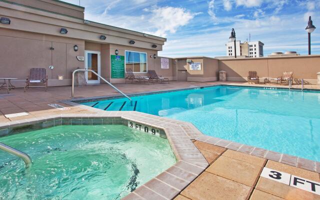 Holiday Inn Express Savannah - Historic District by IHG