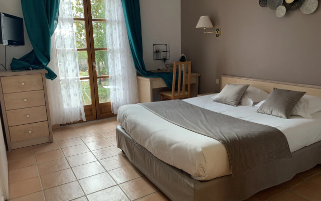 Logis Hotel Le Mas de Mon Père