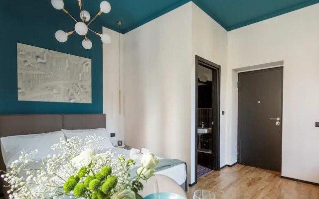 Bright Ground-floor Studio in Milan