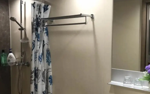 Wanke Shuangyuewan Seaview Apartment