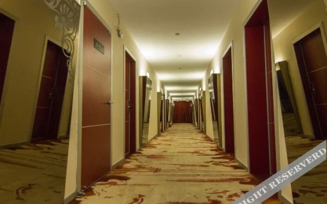 Taijiu Business Hotel