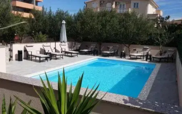 Apartments Villa Petra i Sanja