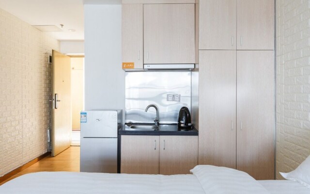 Coastline International Apartment