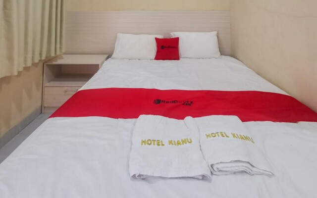 RedDoorz near Pantai Pancer Door Pacitan