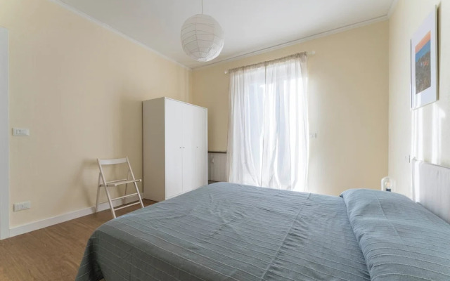 Spacious Apartment In Sori With Terrace