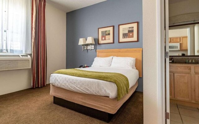 Quality Inn & Suites Denver South Park Meadows Area