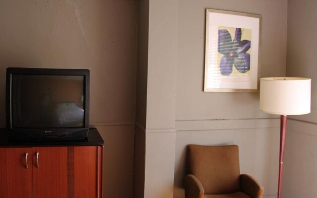 Toronto Central Hotel