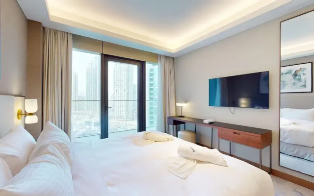 Downtown - Address Residences Opera T1 1603