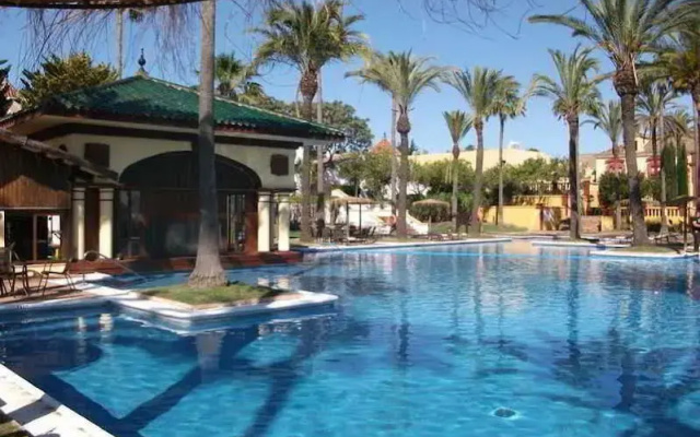The Suites At San Roque Club