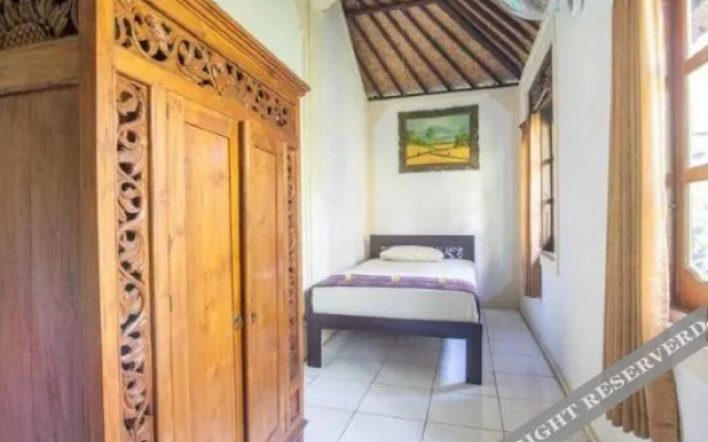 Mahalini 3 MD Guest house