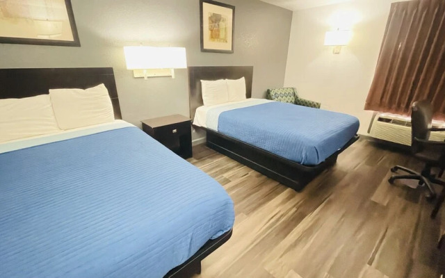 Pinckneyville Inn