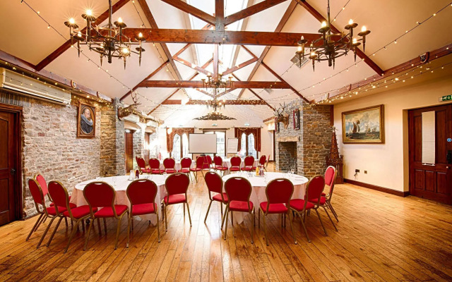 Miskin Manor Hotel And Health Club
