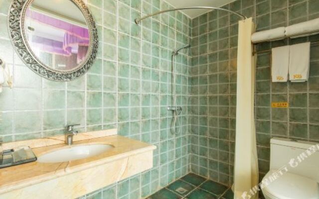 重庆卡斯顿异国风情酒店