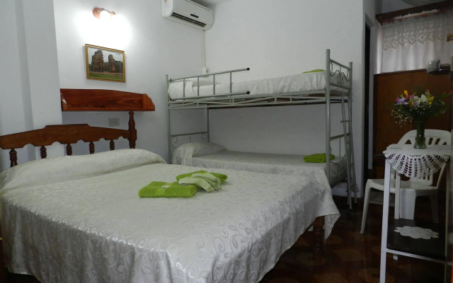 Hotel Colon