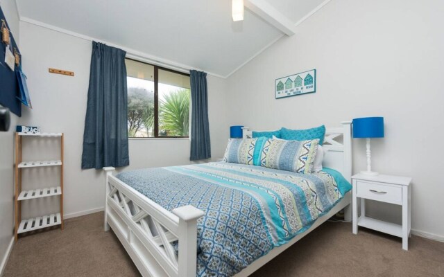 Awesome 4 Bed Beach House