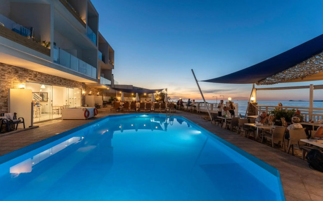 Sunset Beach Hotel