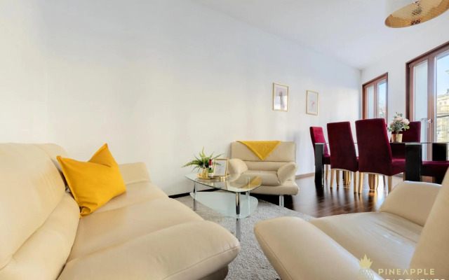 Pineapple Apartments Palais am Neumarkt