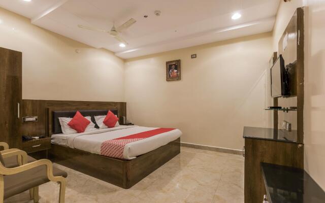 Collection O 5302 Bhadra Grand