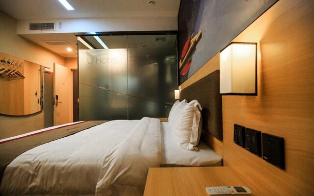 Thank Inn Plus Hotel Chongqing Qijiang high-speed Railway Station Sports Center – Guest Rooms – Chongqing