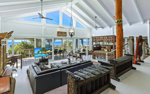 Balinese Beach House, Sunshine Beach