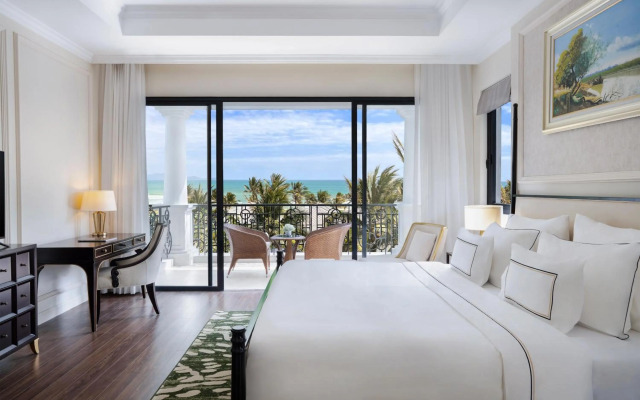 Melia Vinpearl Cam Ranh Beach Resort