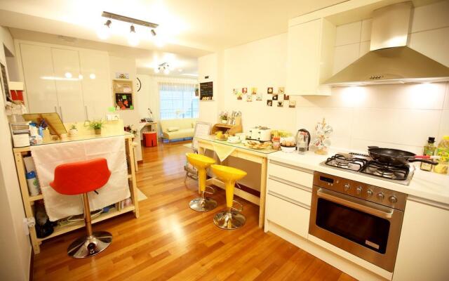 Bounce Guesthouse