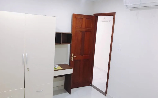 Airstar Apartment