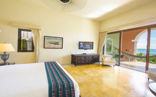 Hacienda Magica 7-14br Villa Full Staff by Rmh
