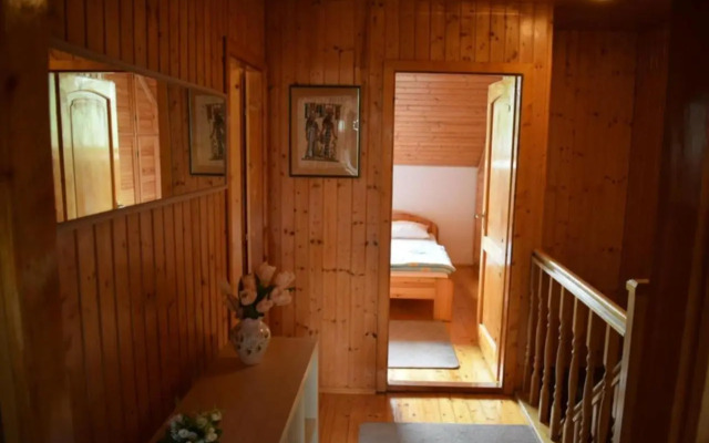 Aranyhal Apartman
