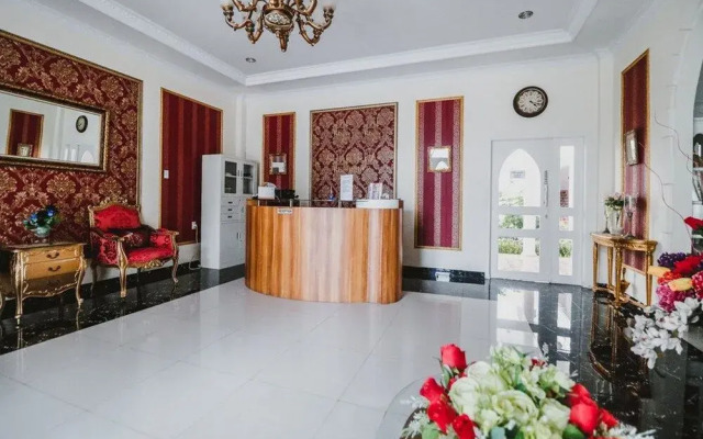 RedDoorz Plus Syariah @ Jalan Brigjend Katamso Medan