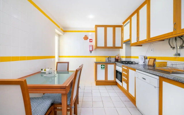 Vilamoura Family Apartment