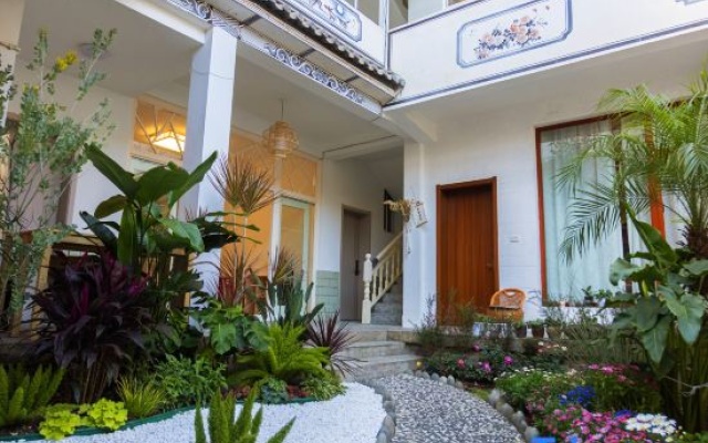 Shansheng Yishe · RusticCharm Pujü Forest Aesthetic Homestay (Dali Ancient City Erhai Gate) – Exterior – Dali