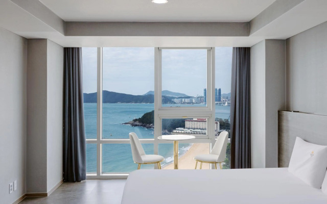 Suncloud Hotel