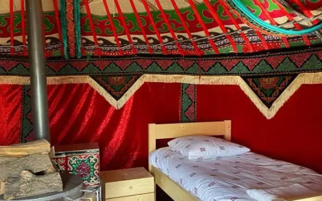 Этно-комплекс Ulush Yurts (Улуш Юртс)