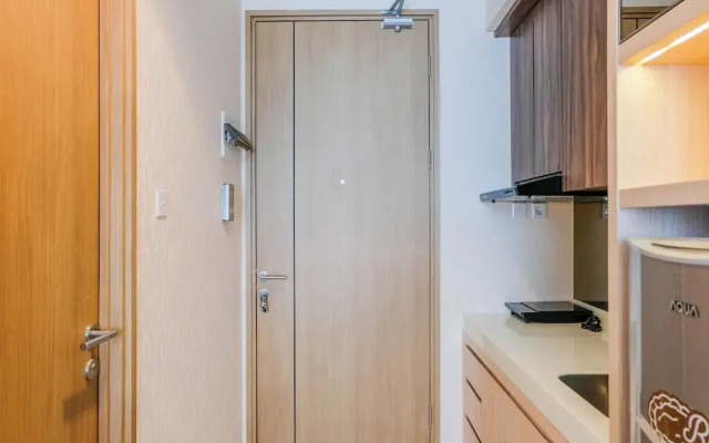 Elegant Studio Apartment at Tree Park City