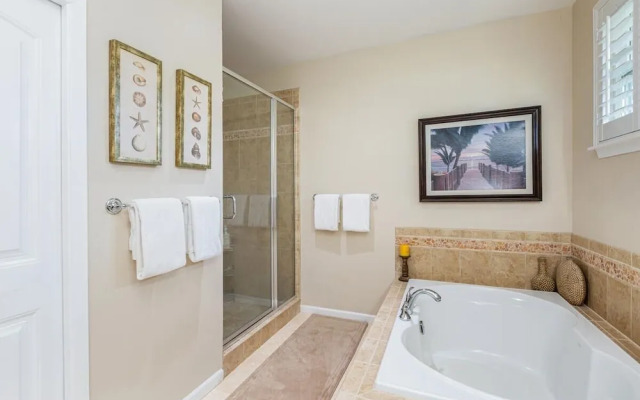 Nihilani 4a 3 Bedroom Townhouse by RedAwning