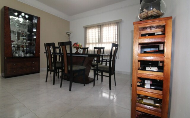 Tere Hostel House