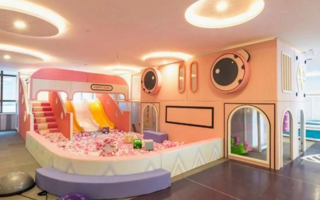Harbin time coast hot springs business hotel