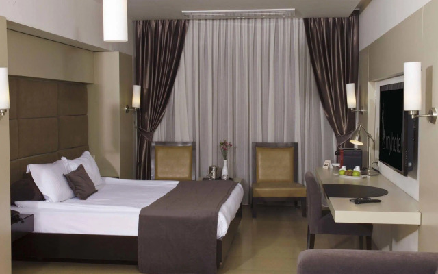 MY Hotel