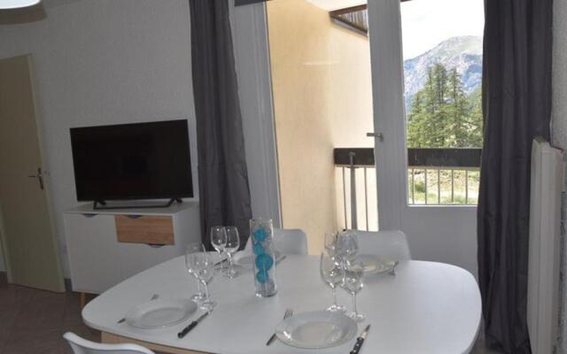 Appartement Montgenèvre, 2 pièces, 6 personnes - FR-1-266-145