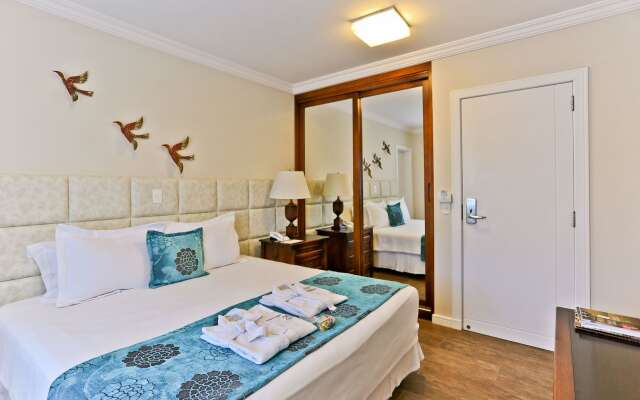 Praia do Estaleiro Guest House