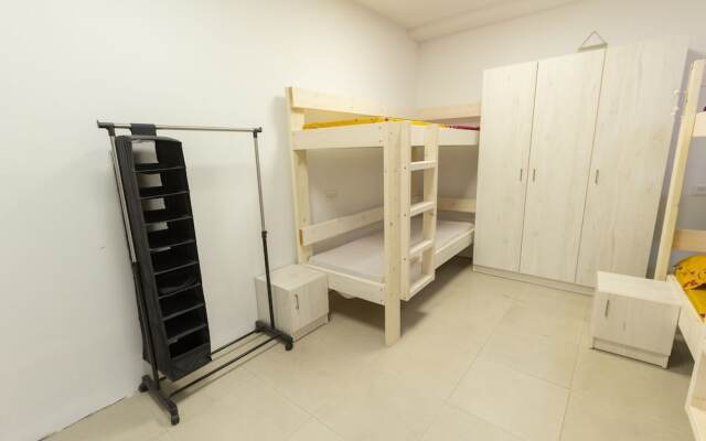 Mevaser - Christian Guest House - Hostel