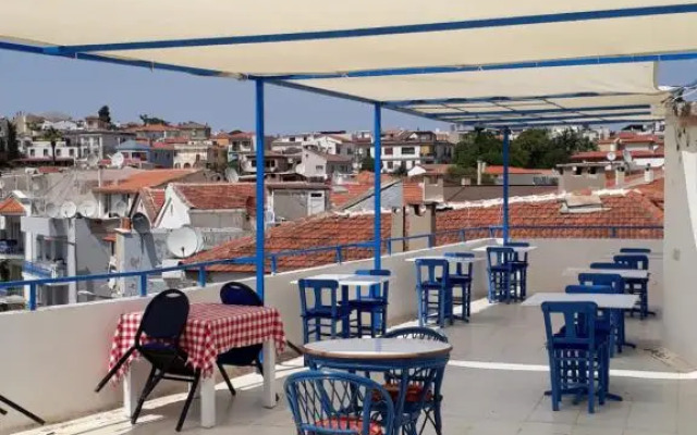 Otel  A