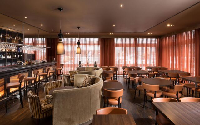 Adina Apartment Hotel Berlin CheckPoint Charlie