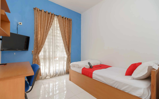 RedDoorz Syariah Plus @ Wisma Bougenville Karawaci