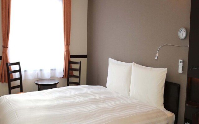 Toyoko Inn Tokyo-eki Shin-ohashi Mae