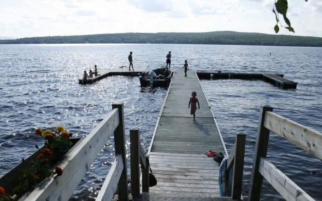 Auberge et Chalets sur le Lac