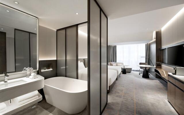 Crowne Plaza Wuhan Optics Valley by IHG